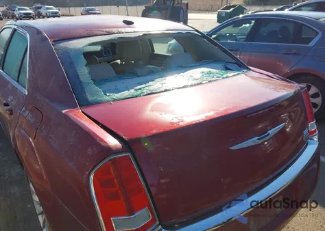 2014 Chrysler 300 из США, поврежденный, VIN 2C3CCAAG3EH296676